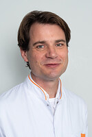 dr. E.J. (Ewout-Jan) van den Bos