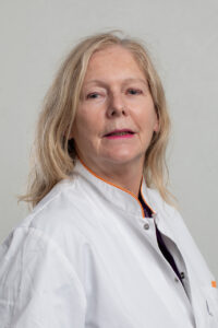 dr. L.T.M. (Liesbeth) Breimer